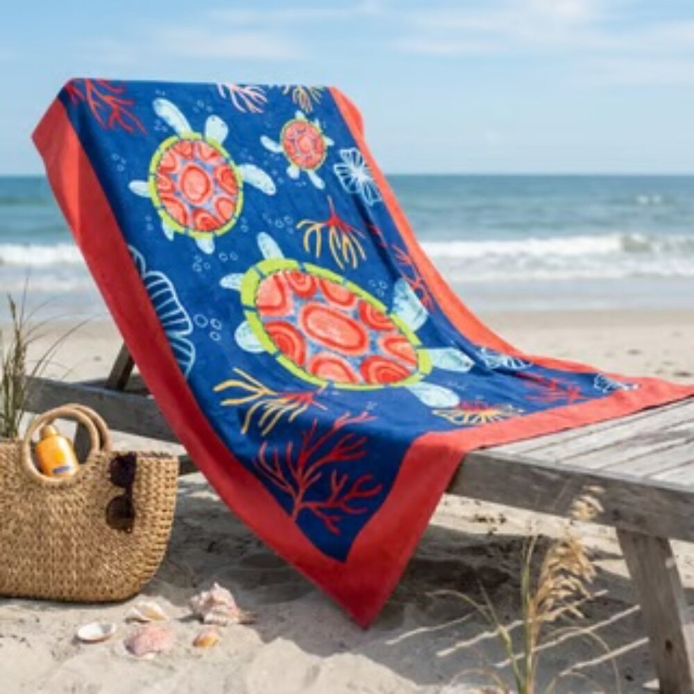 Double-Sided Coral Turtles Fleece Throw Blanket